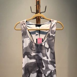 Camo razorback tank grey/white